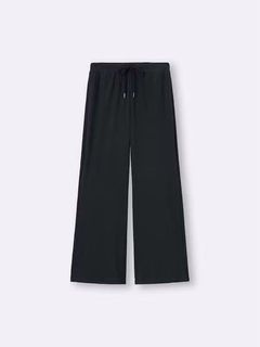 (Category: ) located in . Submitted by wintersummerboutique (Listing ID 1465333041, Image 1). Description: .