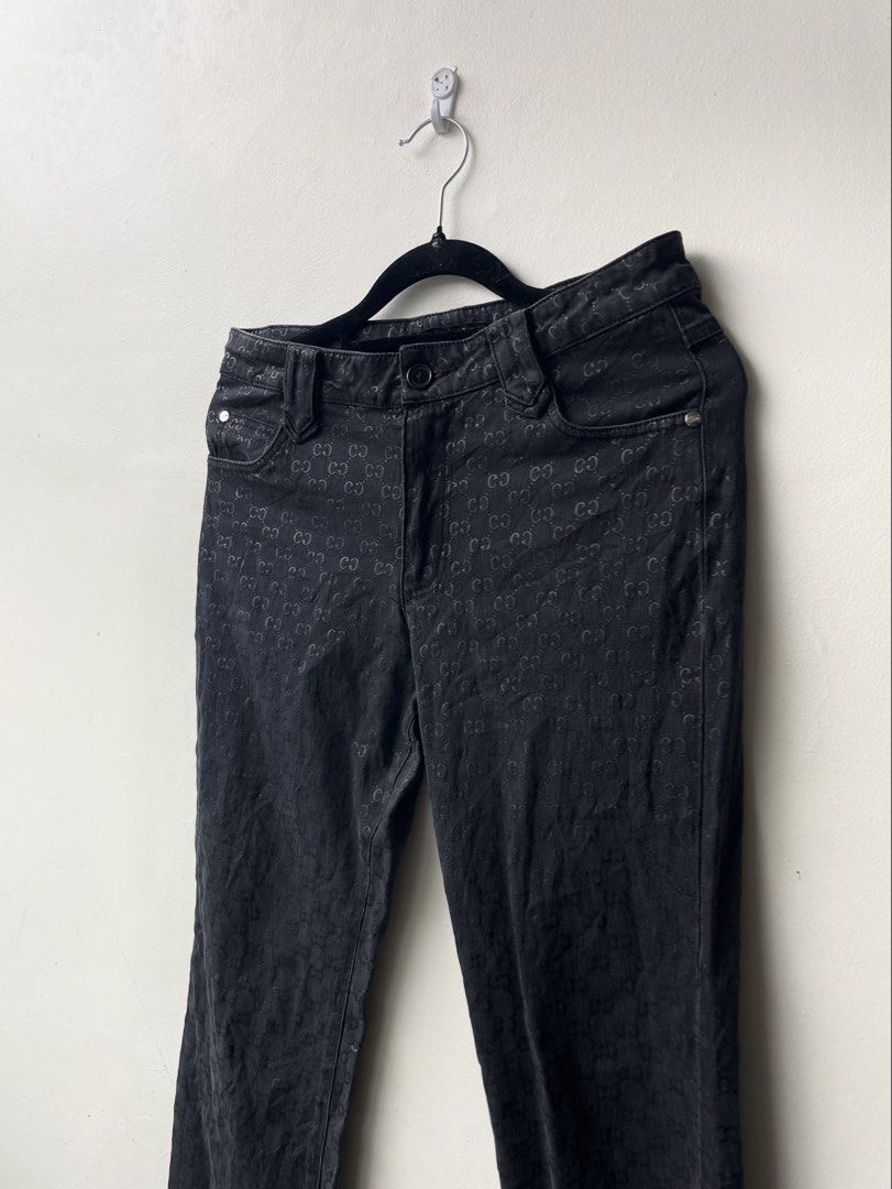 Gucci GG Monogram Pattern Pants (Category: Jeans) located in Butuan. Submitted by prestigephilippines (Listing ID 1465172946, Image 3). Description: Very good condition Waist 27-28 Size medium Minimal scratch issue - (not visible upon wearing) Shipping worldwide 🌍.