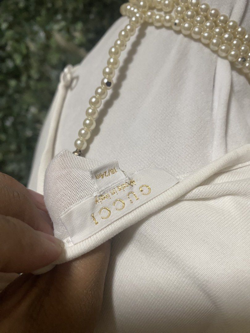 Gucci longsleeve (Category: Babies & Kids Fashion) located in Manila. Submitted by avathriftedcloset (Listing ID 1465335285, Image 2). Description: .