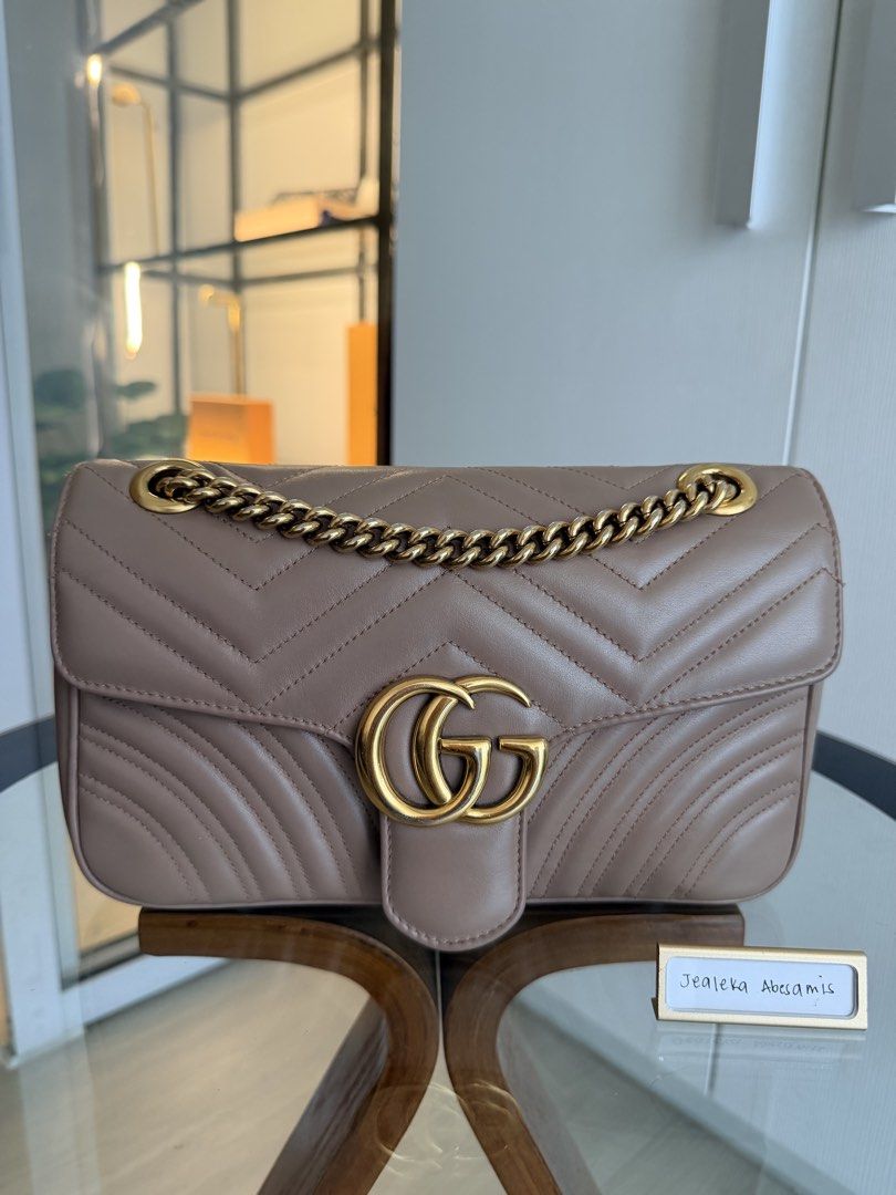 Gucci Marmont Small (Category: Luxury Bags & Wallets) located in Paranaque City. Submitted by elysialuxuryph (Listing ID 1465378311, Image 2). Description: Provided dustbag, bag organizer, and COA With signs of use.