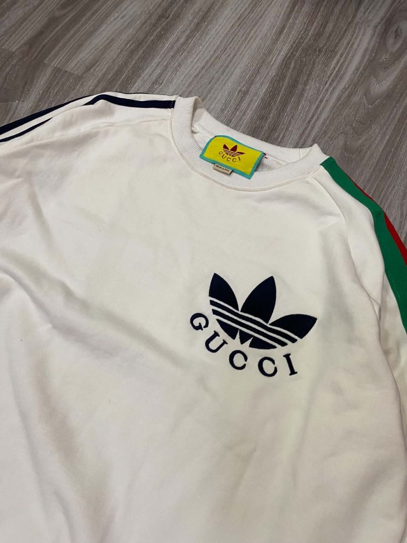 GUCCI X ADIDAS CREWNECK (Category: Coats, Jackets and Outerwear) located in Digos. Submitted by grailz.find (Listing ID 1465193941, Image 2). Description: GUCCI X ADIDAS NO ISSUE SIZE MEDIUM ON TAG.