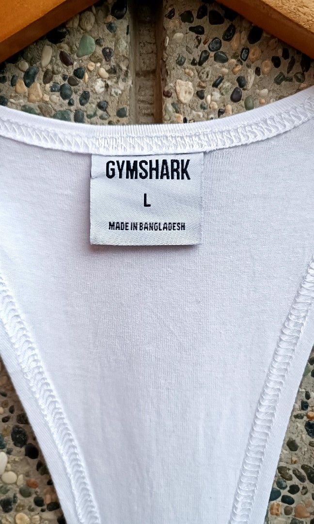 GYMSHARK LEGACY STRINGER (Category: Activewear) located in Davao. Submitted by st333tcartel (Listing ID 1465314345, Image 3). Description: Large Length 31 Width 19.5.