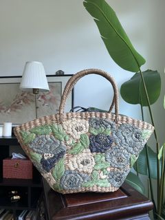 (Category: ) located in . Submitted by muli.bags (Listing ID 1465327739, Image 1). Description: .