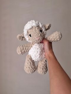 (Category: ) located in . Submitted by crochettots (Listing ID 1465245139, Image 1). Description: .