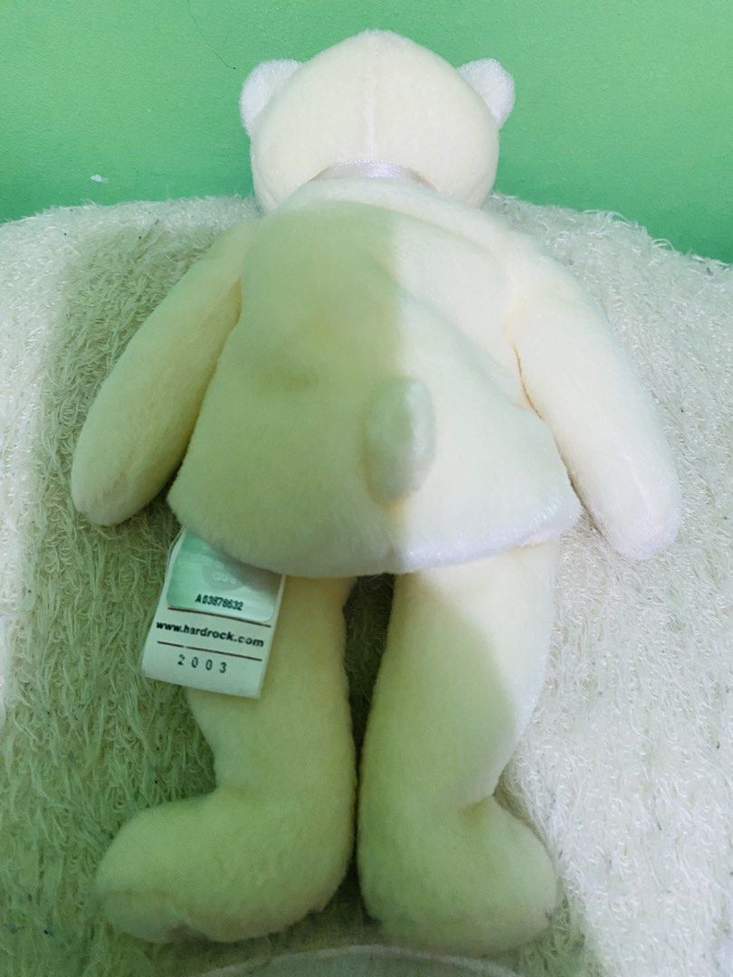 Hardrock Cafe Tokyo 2003 (Category: Plushies & Soft Toys) located in Bulacan. Submitted by saveseek-hestiya (Listing ID 1465219887, Image 2). Description: Hardrock cafe japan 2003 Good condition Offer your price.