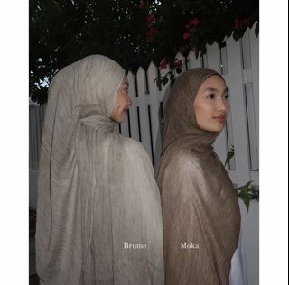 (Category: ) located in . Submitted by farahhh__ (Listing ID 1465282352, Image 1). Description: .