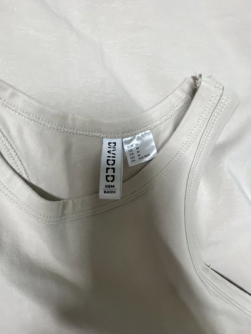 H&M COTTON DRESS (Category: Dresses) located in Manila. Submitted by hubaderascloset (Listing ID 1465327558, Image 3). Description: .