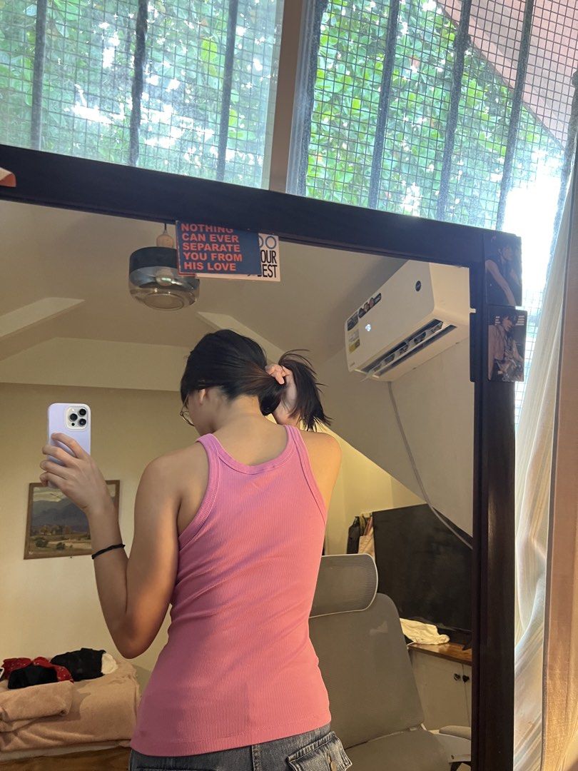 h&m fuschia top (Category: Sleeveless) located in Davao. Submitted by hojichafromsips (Listing ID 1465208877, Image 2). Description: -dvo based -size S -MOP: gcash -MOD: maxim meetup: jollibee circumferential rd. (near dmsf).