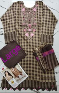 （分類：）位於 。 由 sajidpakistaniclothes 提交（商品編號 1465355893，圖片 1）。簡介： 。