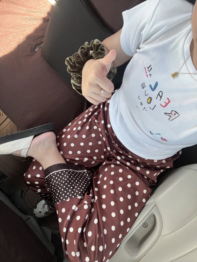 H&M polka dots satin pants (Category: Other Bottoms) located in Tuguegarao City. Submitted by declutterf (Listing ID 1465279719, Image 1). Description: used once, actual when worn posted Size S Helping tags: Zara, uniqlo.