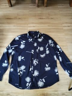(Category: ) located in . Submitted by alluringvenus.thriftshop (Listing ID 1465218882, Image 1). Description: .