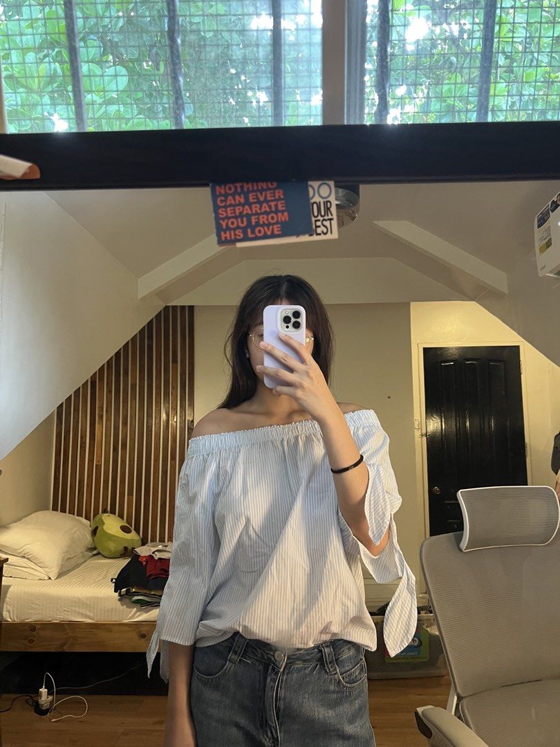 h&m striped off shoulder (Category: Others Tops) located in Davao. Submitted by hojichafromsips (Listing ID 1465352218, Image 1). Description: -dvo based -size S -MOP: gcash -MOD: maxim meetup: jollibee circumferential rd. (near dmsf).