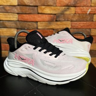 (Category: ) located in . Submitted by toasty.soles (Listing ID 1465217354, Image 1). Description: .