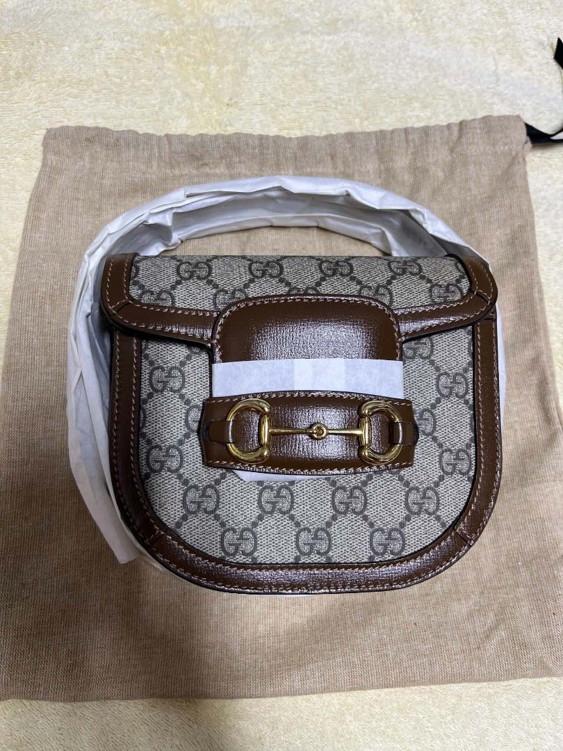 Horsebit 1955 beltbag size 80 (Category: Cross-body Bags) located in San Mateo. Submitted by meymei91 (Listing ID 1465215993, Image 2). Description: Asap good condition for negotiation!!!!.