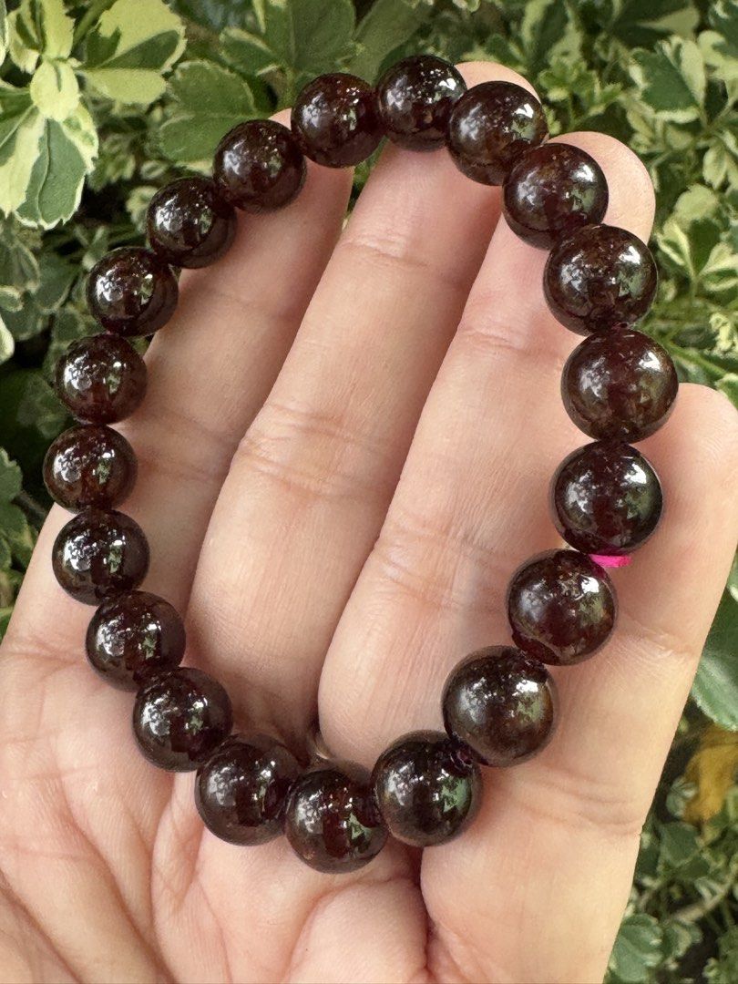HQ GARNET 2 BRACELET 🍏 M7_GR002 (Category: Bracelets) located in Bulacan. Submitted by selling_low_by_bella_ben (Listing ID 1465224202, Image 3). Description: HQ GARNET 2 🍏 M7_GR002 🏷️ 800 13+ mm, 17 cm wrist 🏷️ 450 9+ mm, 17 cm wrist.