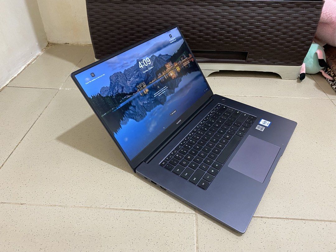 HUAWEI D15 i3 10TH GEN 8RAM 256GB SSD STORAGE, Computers & Tech ...