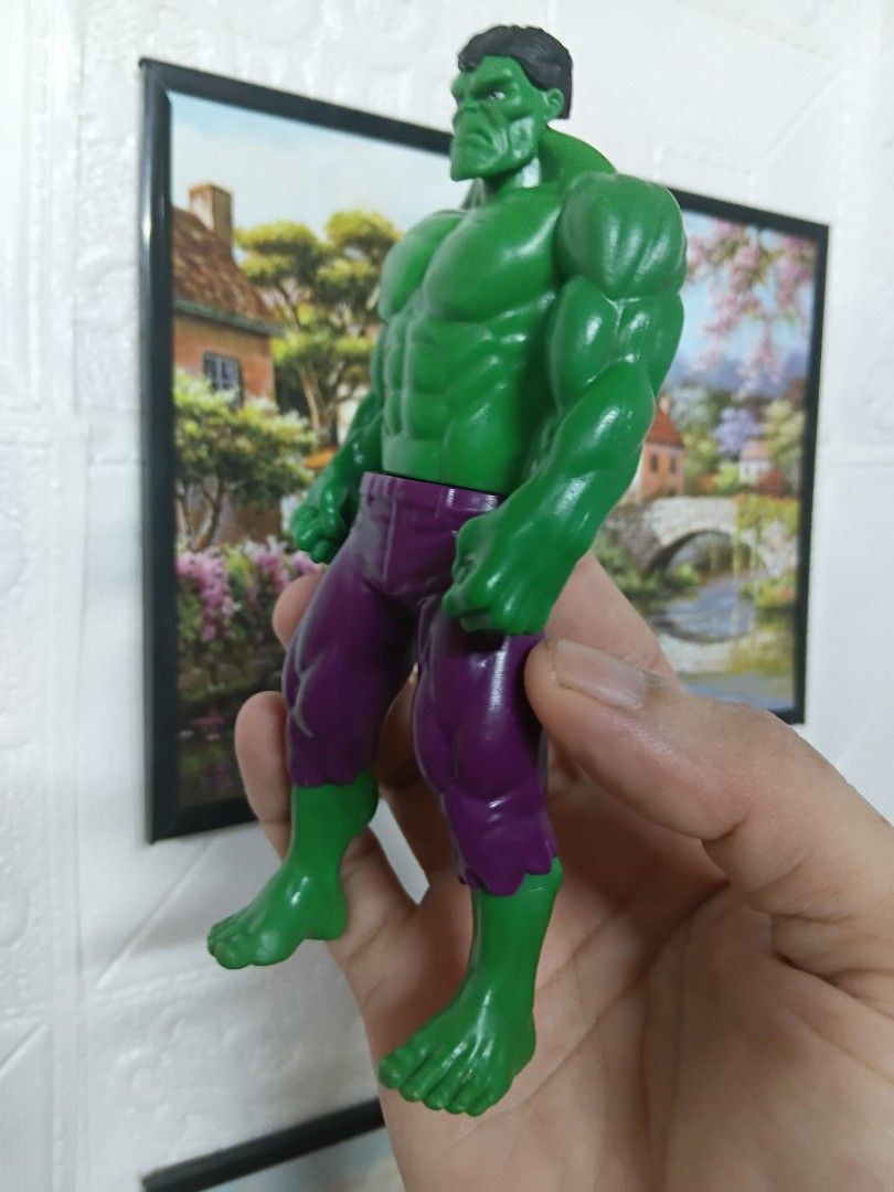 Hulk Authentic Hasbro Action Figure (Category: Figurines & Statues) located in Quezon City. Submitted by coffeeyuki56158 (Listing ID 1465206692, Image 2). Description: authentic hasbro brand toy Hulk action figure , in clean and presentable condition , good for marvel collectors qc areas meet ups.
