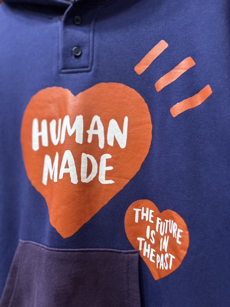 Human made (Category: Coats, Jackets and Outerwear) located in Mabalacat. Submitted by johnchanfinds (Listing ID 1465210129, Image 2). Description: Excellent condition Size L Width 23 Length 29 Color rate 9.5/10.