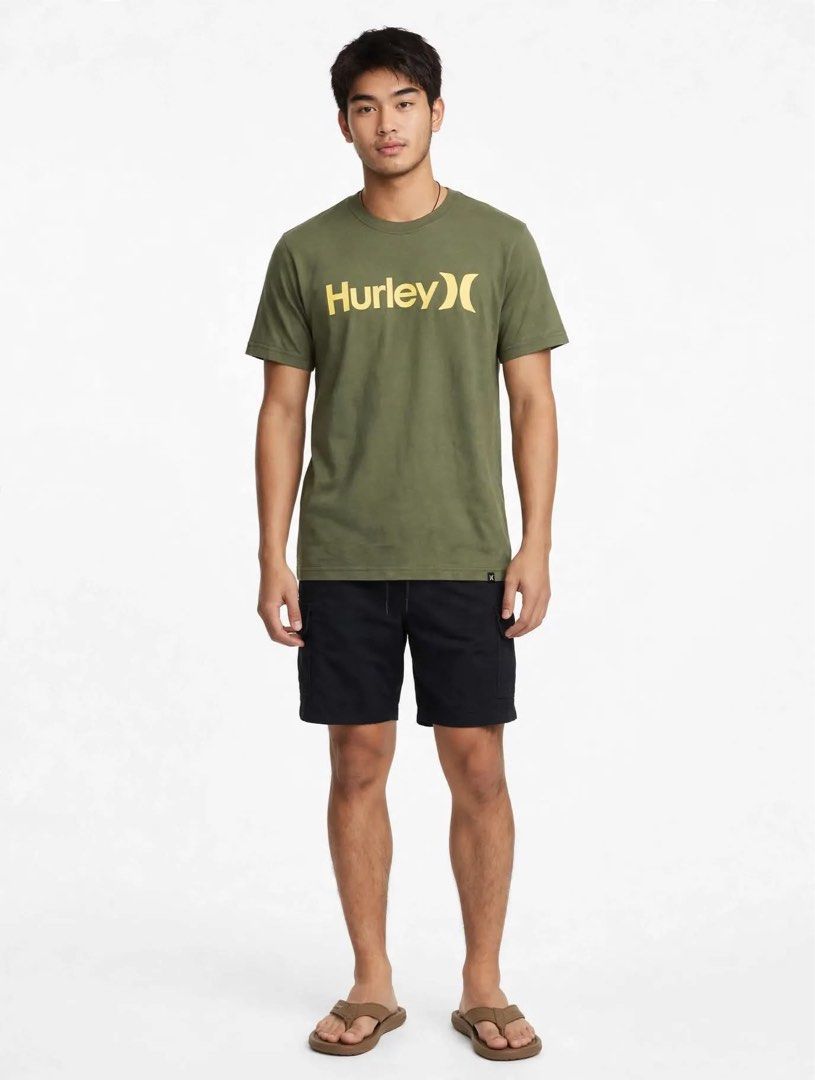 HURLEY Tee (Category: Tshirts & Polo Shirts ) located in San Fernando. Submitted by ramjames18 (Listing ID 1465381831, Image 1). Description: •HURLEY Tee🔥 -Excellent Condition -9.+/10 Color Rate (Olive/Army Green Colorway) -Small(19x28) Pm sa interested! 📥.