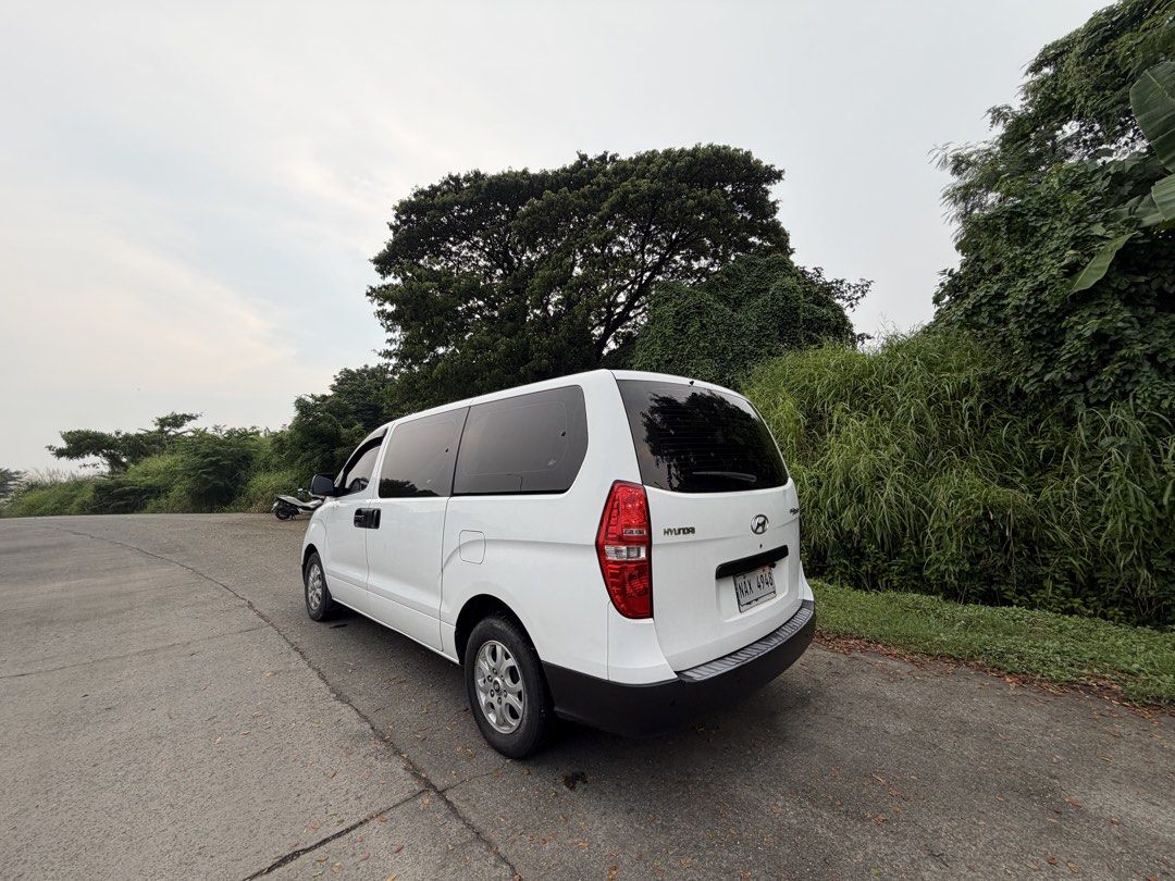 Hyundai Starex (Category: Used Cars) located in Bacoor. Submitted by majedmray26864 (Listing ID 1465330375, Image 3). Description: Hyundai starex super express Tci diesel engine 2.5 In very good condition Front and rear dashcam Android stereo with reversing camera Registered till next year Mileage is 73k Price is 420k dropped to 375k non negotiable Viewing in bacoor cavite.