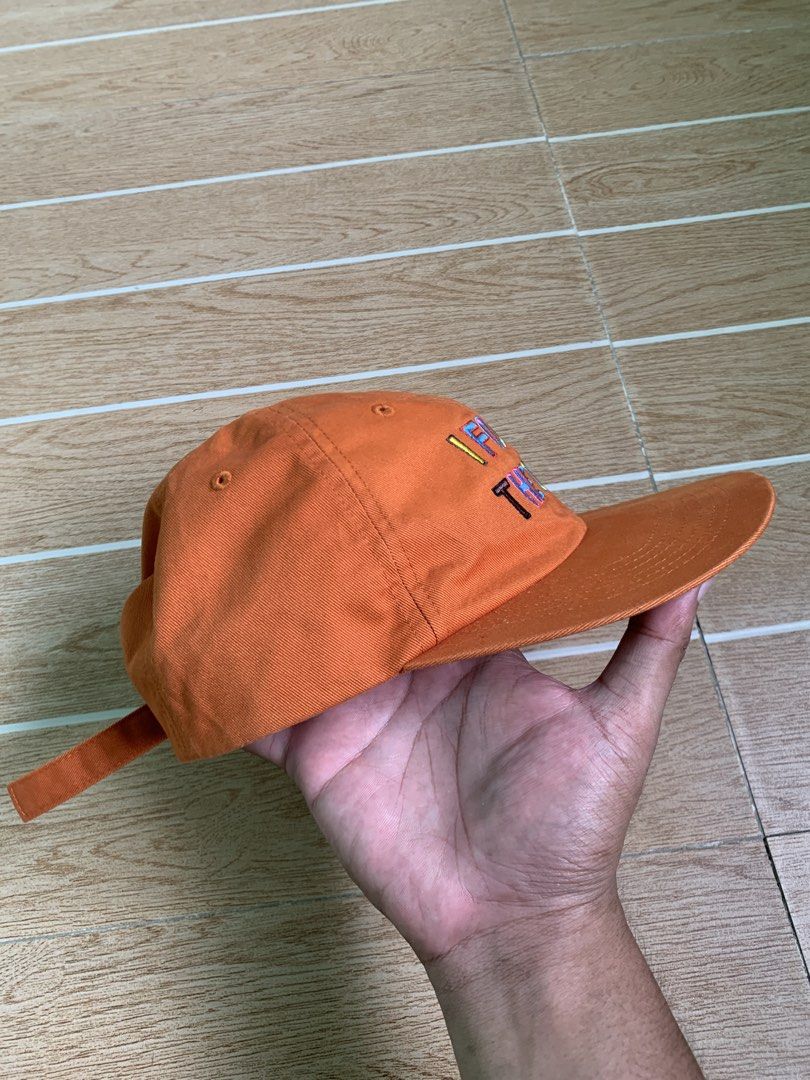 I FOUND THE ONE 6 PANEL CAP BY UNIQLO (Category: Caps & Hats) located in Cavite. Submitted by thrift2moolah (Listing ID 1465241364, Image 3). Description: I FOUND THE ONE 6 PANEL CAP BY UNIQLO One size fits all - issue sa color rate ( solid padin ) 450 add sf only.