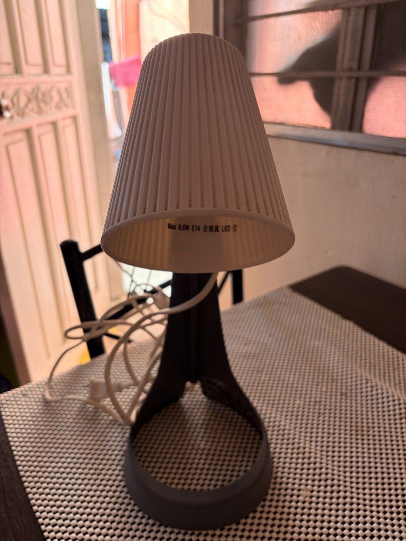 Ikea SVALLET Work lamp (Category: Lighting) located in Cainta. Submitted by 3m.online.store (Listing ID 1465176359, Image 3). Description: For sale: Ikea SVALLET Work lamp with E14 SOLHETTA LED light bulb.