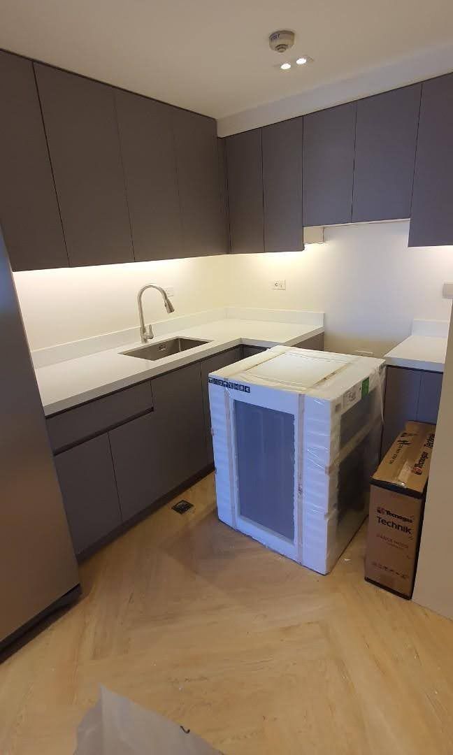 Infinity Tower 3 BR unit (Category: Apartments & Condos) located in Quezon City. Submitted by jmpgutierrez (Listing ID 1465177614, Image 3). Description: For sale: Infinity Tower 3 BR unit Infinity Tower, Bonifacio Global City, Taguig City Floor area: 123 sqm 27th floor Newly renovated 3 BR 3 T&B Maid’s quarters with own T&B Tajima flooring Wooden wall panel with secret doors Italian tiles in all bathrooms Porcelana brand in bathrooms Semi-furnis