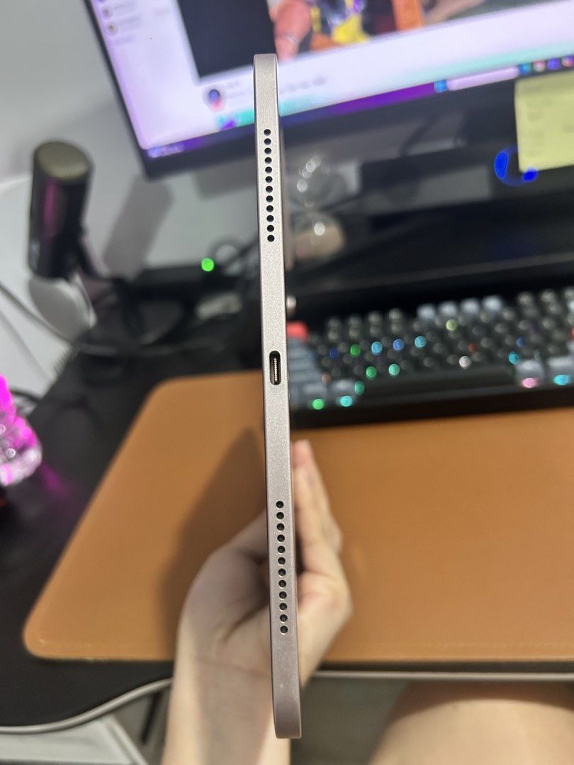 IPAD AIR M1 64gb with apple pencil (Category: iPad) located in Quezon City. Submitted by alisazxc (Listing ID 1465324537, Image 3). Description: IPAD AIR 5th gen m1 chip with apple pencil 2nd gen -pink variant -female owned -with screen protector -no issues -no dents or scratches, maalaga ako sa gamit -can do unli check upon meet up inclusions - apple pencil -2 ipad case -1 pouch and 1 bag - original box -charger, adaptor original, cord not origi