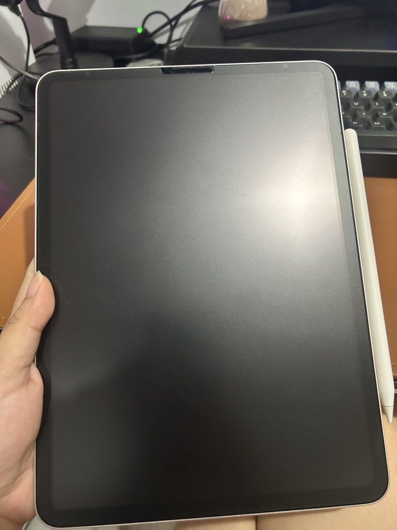 IPAD AIR M1 64gb with apple pencil (Category: iPad) located in Quezon City. Submitted by alisazxc (Listing ID 1465324537, Image 1). Description: IPAD AIR 5th gen m1 chip with apple pencil 2nd gen -pink variant -female owned -with screen protector -no issues -no dents or scratches, maalaga ako sa gamit -can do unli check upon meet up inclusions - apple pencil -2 ipad case -1 pouch and 1 bag - original box -charger, adaptor original, cord not origi
