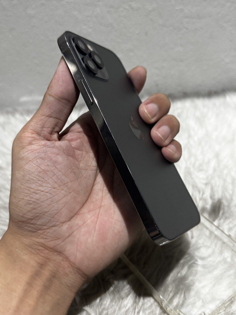 Iphone 12 pro 128gb (Category: iPhone 12 Series) located in Marikina City. Submitted by bryanroblesss (Listing ID 1465231011, Image 2). Description: Iphone 12 Pro 128GB ntc approved - 14,800 Open for swap to IOS 73% BH no issue at all openline Meetup : Marikina, San Mateo, Lrt2/Mrt or Tanay.