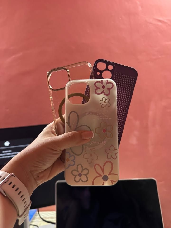 Iphone 13 (Category: iPhone 13 Series) located in Lapu-Lapu City. Submitted by vsblare (Listing ID 1465180315, Image 3). Description: 📍LAPU-LAPU CITY Iphone 13 pink 128 gb 76 BH Any sim (Factory Unlocked) With complete charger and case 🏷️ Price still negotiable Rfs: extra phone .