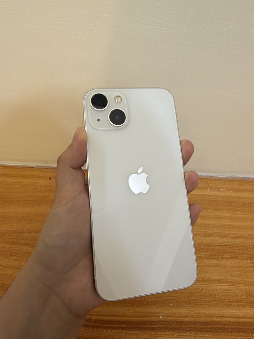 IPHONE 13 FU 512GB NO ISSUE (Category: iPhone 13 Series) located in Manila. Submitted by alyannajyc.lcb (Listing ID 1465283627, Image 3). Description: 📱 IPHONE 13 FU 512GB WHITE FOR SALE: ₱19,800 • No Issues • No History of Repair • Factory Unlocked • 78% BH, Never Replaced • Z/PA Variant • Lady Owned ❣️ Inclusions: Unit with Box 12 Phone Cases 2 Privacy Tempered Glass 1 Camera Protector 100% original you can check the serial number or IMEI on w