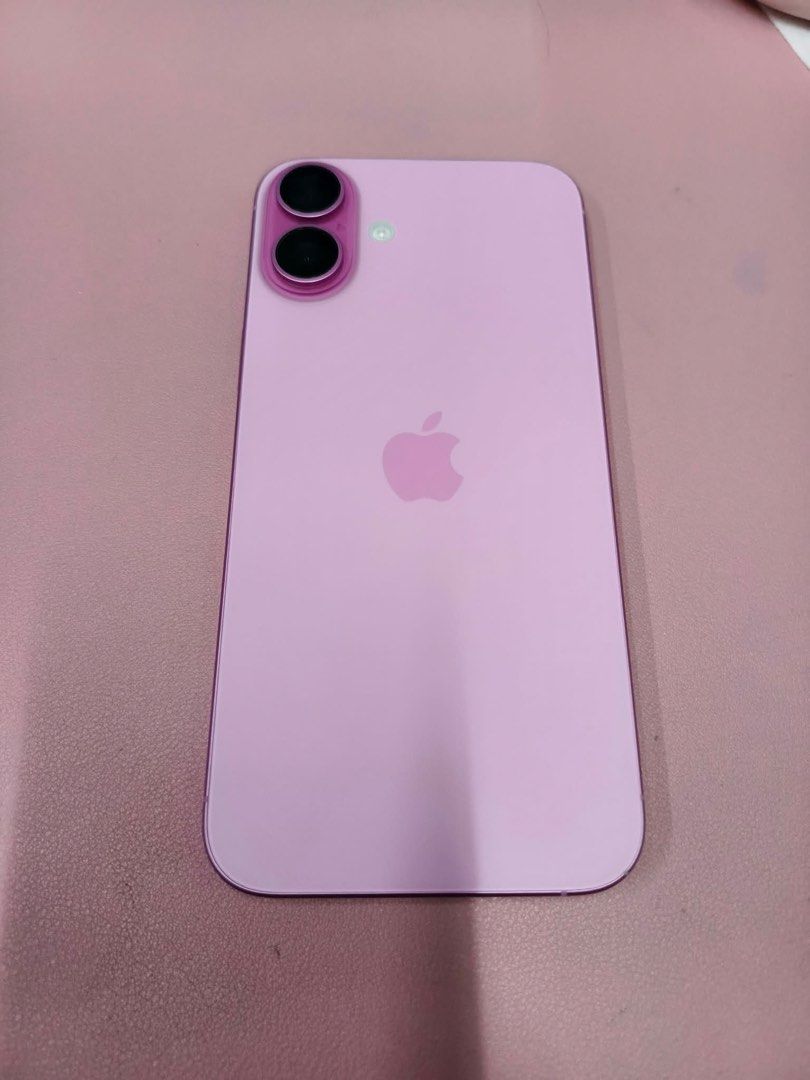 iPhone 16 plus 💖 Lady-owned (Category: iPhone 16 Series) located in Manila. Submitted by gentlemountain_723058 (Listing ID 1465185029, Image 2). Description: IPHONE 16 PLUS 128GB PINK 🌸 | 94% BATTERY | WITH LOTS OF CASES ₱40,000 NEGOTIABLE Selling my iPhone 16 Plus 128GB in Pink 🌸 Bought and first used July 2025. ✨ 94% Battery Health 🔋 318 Battery Cycles ✅ Battery Health: Normal ✅ No known issues ✅ All functions working properly 📱 iOS 27.0 �