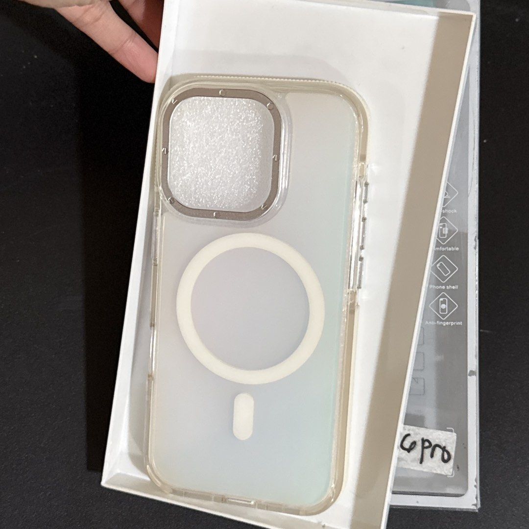 iPhone 16 Pro Case (Category: Cases & Sleeves) located in Makati City. Submitted by julyco. (Listing ID 1465361992, Image 3). Description: Magsafe Holographic design.