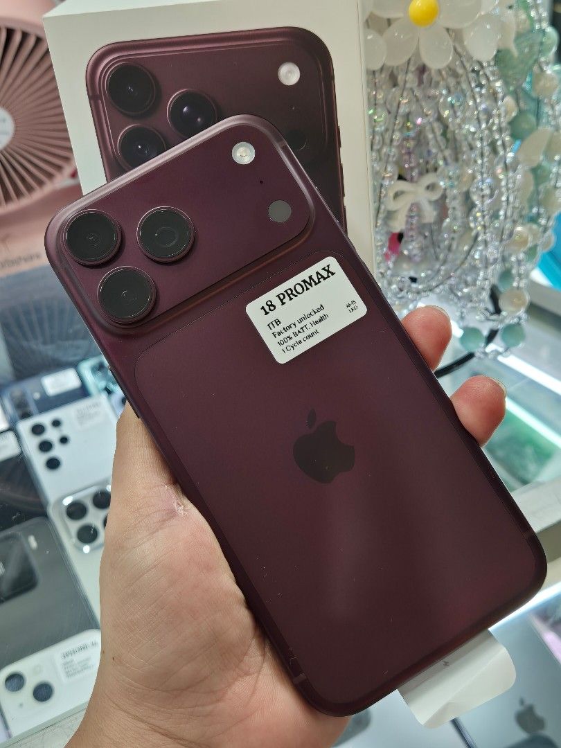 IPHONE 18 PROMAX 1TB OPENBOX ONLY (Category: iPhone 18 Series) located in Pasig City. Submitted by chloesgadgetshop (Listing ID 1465281701, Image 1). Description: FOR SALE IPHONE 18 PROMAX BURGUNDY😱 OPENBOX FOR CHECKING ONLY😍 1 TERABYTE HONGKONG VARIANT OPENLINE (ANYSIM) 100% BATTERY HEALTH 1 CYCLE COUNT ALL WORKING NO ISSUE NO REPAIR SAME SERIAL BOX ORIGINAL CABLE (NOT USED) PM.