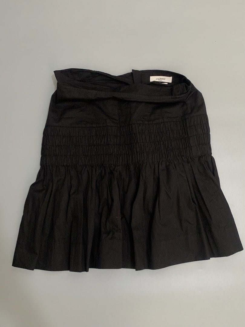 Isabel Marant Etoile Skirt (Category: Skirts) located in Mexico. Submitted by bugskiethrift (Listing ID 1465298747, Image 1). Description: excellent condition complete tags bump a message for more info.