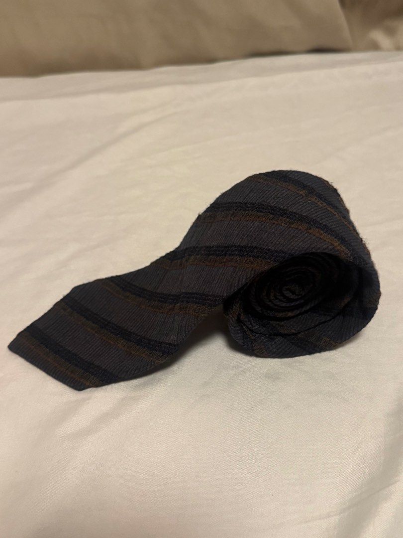 Issey Miyake vintage neck tie (Category: Ties) located in Cavite. Submitted by _solidolo (Listing ID 1465300042, Image 1). Description: still in pristine condition .