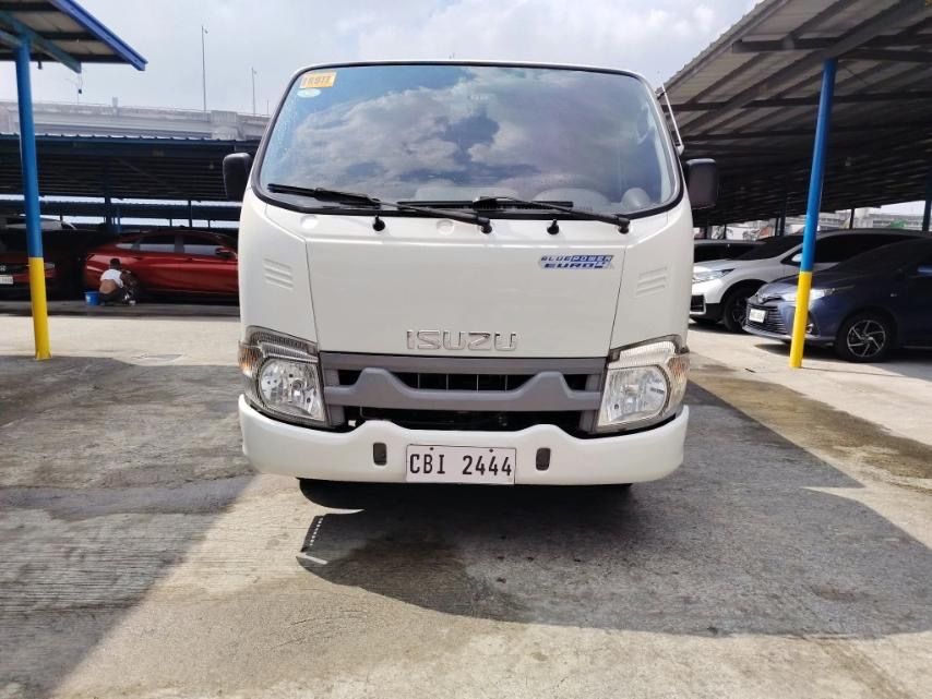 Isuzu Traviz L Manual (Category: Used Cars) located in Quezon City. Submitted by jayjet.jayjet (Listing ID 1465210955, Image 3). Description: 2023 ISUZU TRAVIZ L Manual Transmission 22tkm Fully Paid Complete Documents Diesel Euro 4 No Issues Like Brand New No Accidents Mechanic Inspected Complete Tools, Jack and Spare Tire Price P818k Slightly negotiable upon viewing Financing/Trade-in Accepted Sample Financing Computations Down P250k+ all in P21