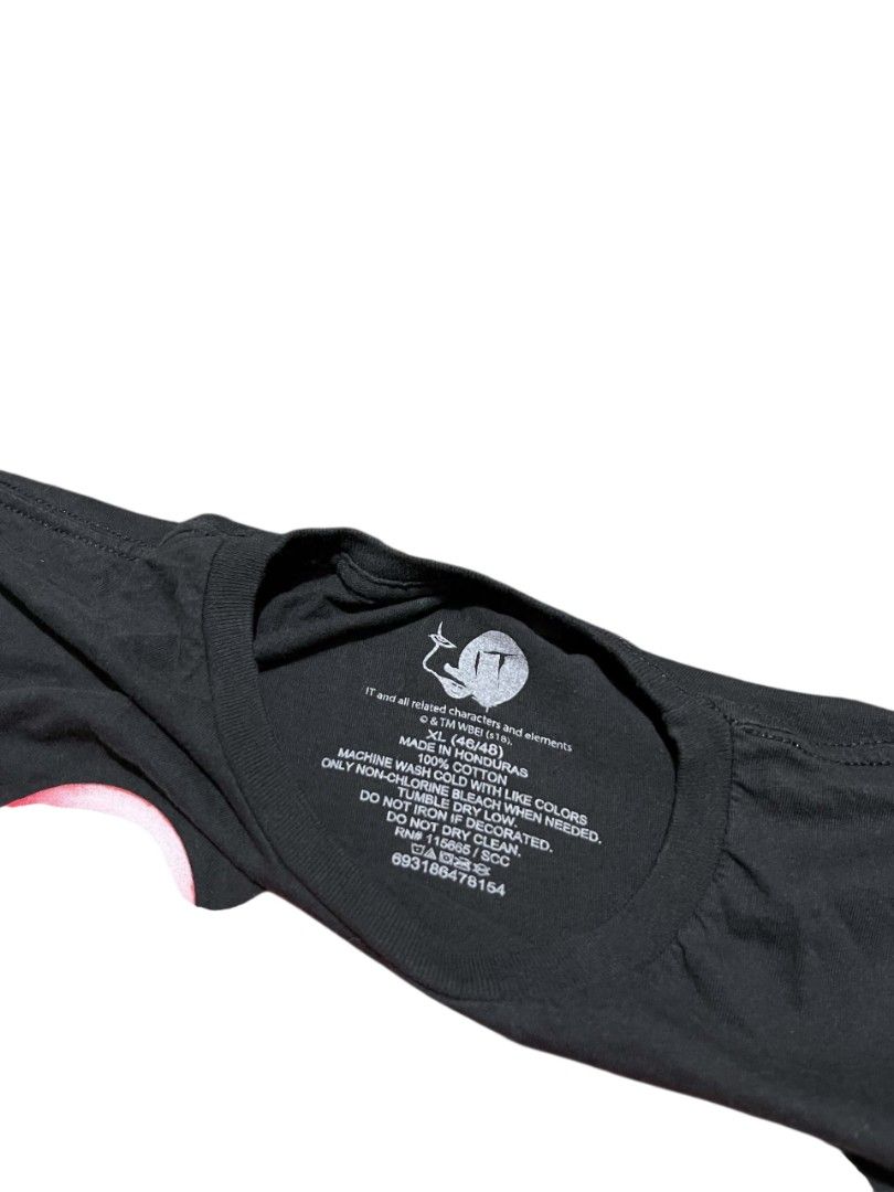 "IT" Pennywise (Category: Tshirts & Polo Shirts ) located in Bacolod City. Submitted by squarer00ts (Listing ID 1465205471, Image 3). Description: IT" Pennywise •Size on tag: Xlarge •Dimension: Width 22 × Length 27 •Need wash.