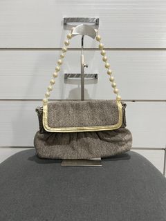 (Category: ) located in . Submitted by sorajapanluxshoppe (Listing ID 1465179529, Image 1). Description: .
