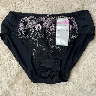 (Category: ) located in . Submitted by mecchyakawaiijapanesestore (Listing ID 1465208221, Image 1). Description: .