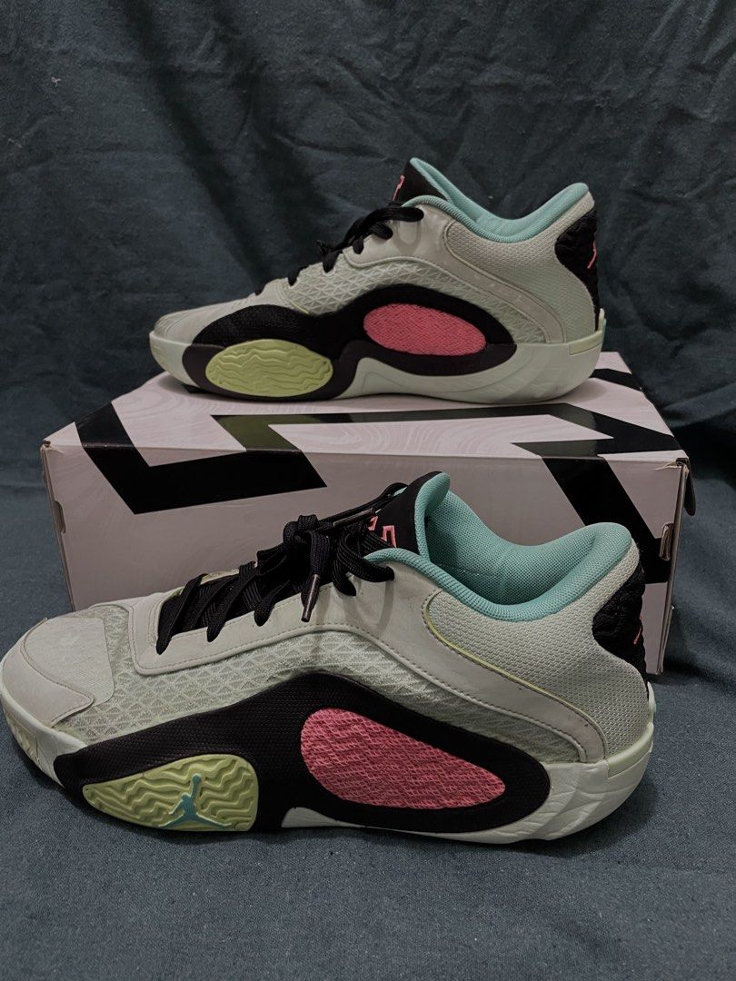 Jayson Tatum 2 PF "Mint Foam" (Category: Sneakers) located in Manila. Submitted by parengjeyflips (Listing ID 1465267390, Image 2). Description: - Used but still wearable - Issues on box - Negotiable.