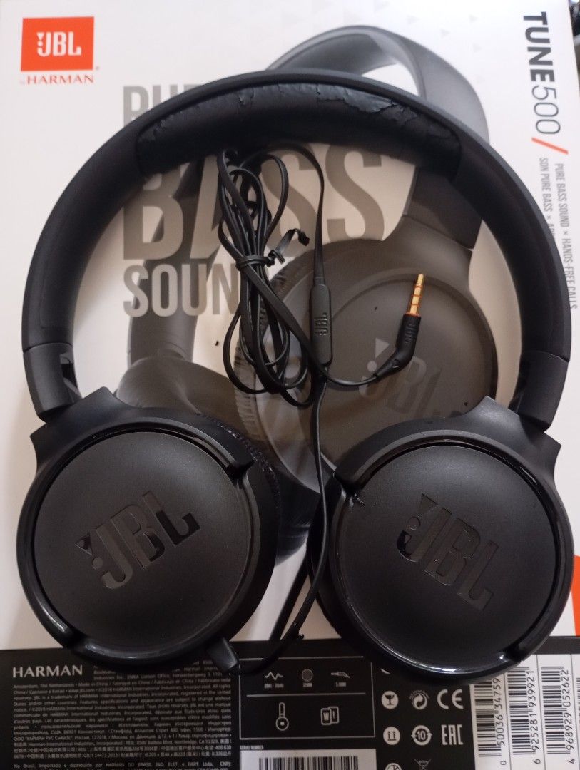 Jbl tune 500 bass (Category: Headphones & Headsets) located in Las Pinas. Submitted by quick_deals_great_finds2 (Listing ID 1465198047, Image 1). Description: Original good working condition Stocked condition.