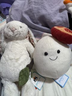 （分類：）位於 。 由 s_llll 提交（商品編號 1465332537，圖片 1）。簡介： 。