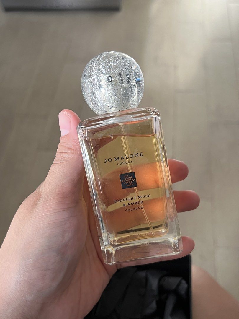 Jo Malone Midnight Musk & Amber (Category: Fragrance & Deodorants) located in Quezon City. Submitted by namasteing (Listing ID 1465249839, Image 3). Description: ✨ discontinued limited edition holiday scent from jo malone in december 2022 ✨ got this for 9900php in look MOA FREE SHIPPING via J&T NATIONWIDE 🫂.