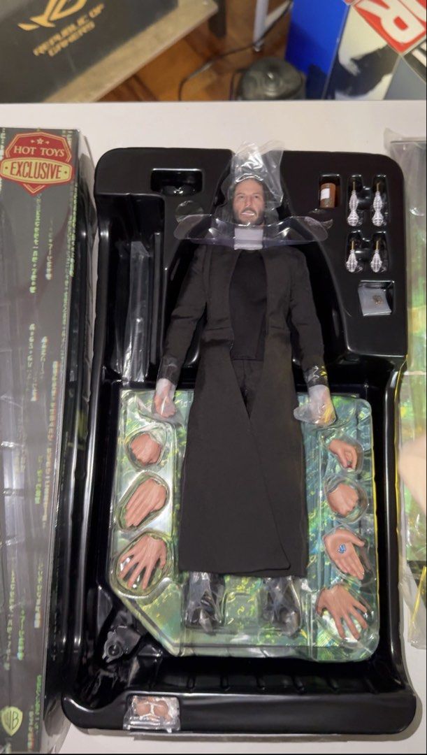 John Wick Hot toys (Neo Matrix) (Category: Figurines & Statues) located in Manila. Submitted by veritastrade (Listing ID 1464568963, Image 2). Description: SUPER SALE!! 𝐓𝐇𝐄 𝐌𝐀𝐓𝐑𝐈𝐗 𝐑𝐄𝐒𝐔𝐑𝐑𝐄𝐂𝐓𝐈𝐎𝐍𝐒 — 𝐍𝐄𝐎 | 𝐌𝐌𝐒𝟔𝟓𝟕 Brand New — opened only for inspection. Figure, accessories, and presentation remain in pristine condition..