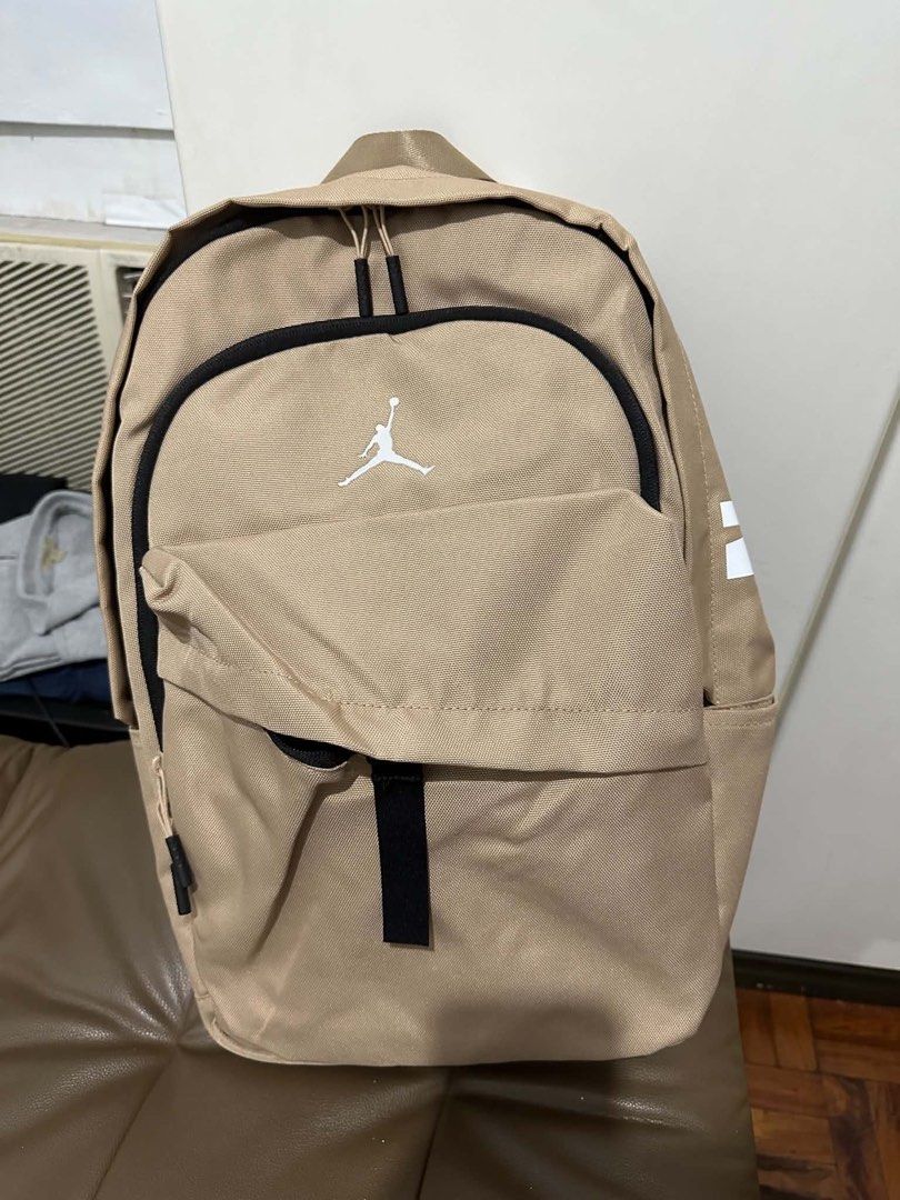 Jordan Backpack (Category: Backpacks) located in Quezon City. Submitted by wesley_bryle (Listing ID 1465233566, Image 1). Description: Bought at Sports Central 4,000 SRP Fits 15” Laptop.