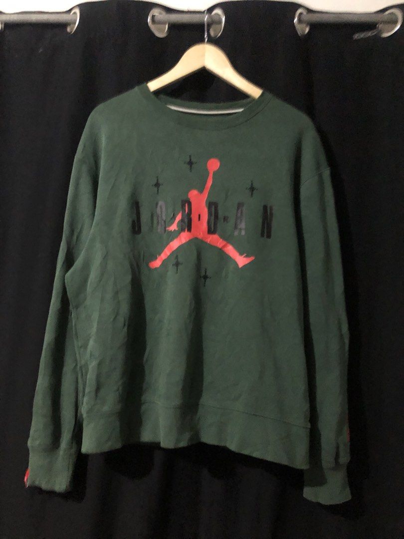 Jordan Green JUMPMAN Sweatshirt Medium (Category: Coats, Jackets and Outerwear) located in Quezon City. Submitted by yeahsource222 (Listing ID 1465207641, Image 1). Description: - Brand: Jordan - Color: Green with red and black details - Size: Medium (M) - Material: Comfortable cotton fleece - Design: Classic Jumpman logo and star graphics on the front, ribbed cuffs and hem - Authenticity: Interior neck tag with 'Est. 1985' and style code DO9153-