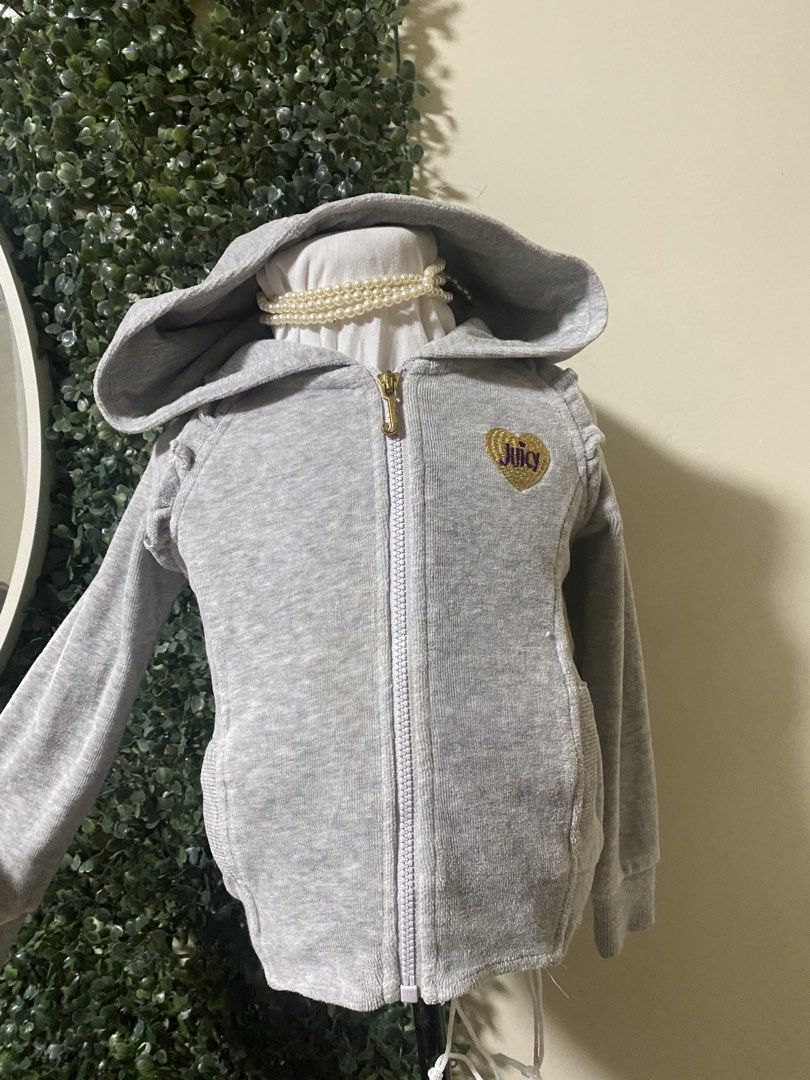 Juicy couture gray jacket with hoodies (Category: Babies & Kids Fashion) located in Manila. Submitted by avathriftedcloset (Listing ID 1465335057, Image 1). Description: .