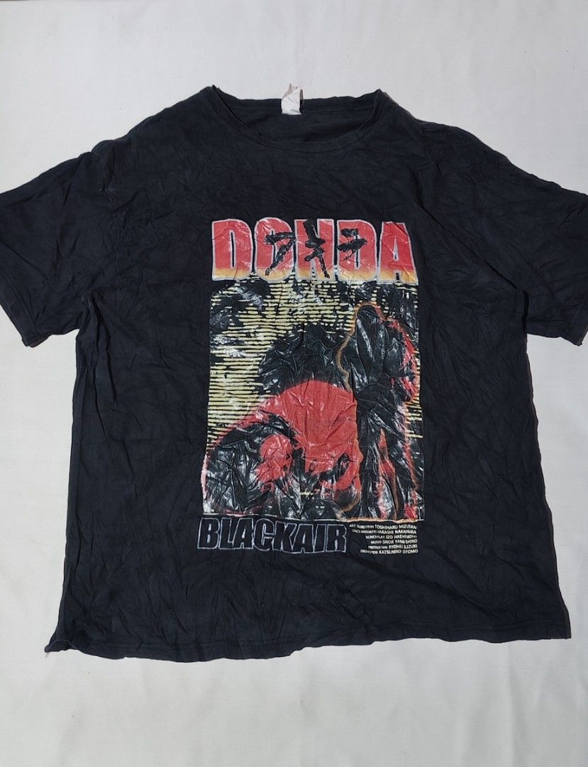 Kanye west tee (Category: Tshirts & Polo Shirts ) located in Santiago. Submitted by ilocano.thrift (Listing ID 1465312156, Image 1). Description: KANYE WEST TEE GOOD CONDITION DIMES W23-L29 8.5 COLOR RATE.